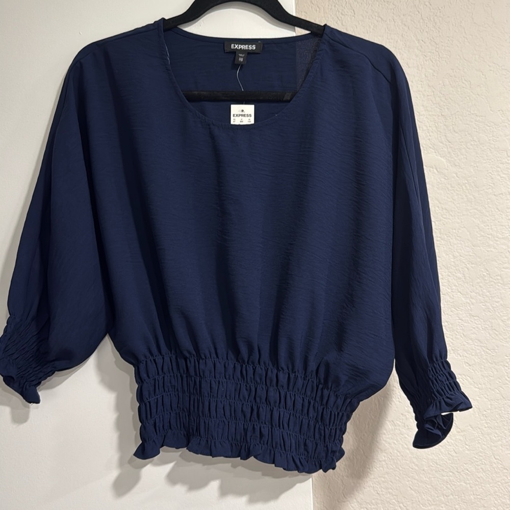 A new Navy Express top